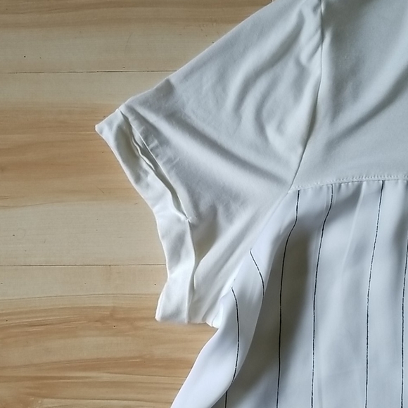 Top - Picture 2 of 4